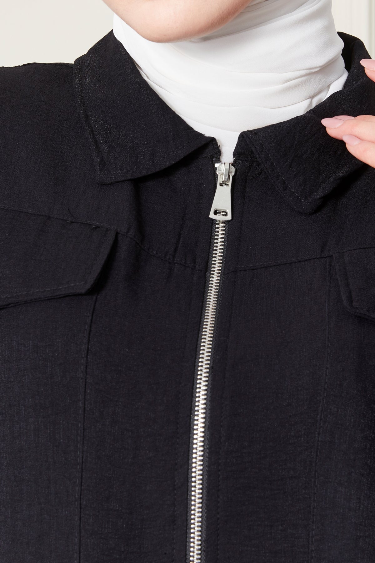 طقم تنورة اسود