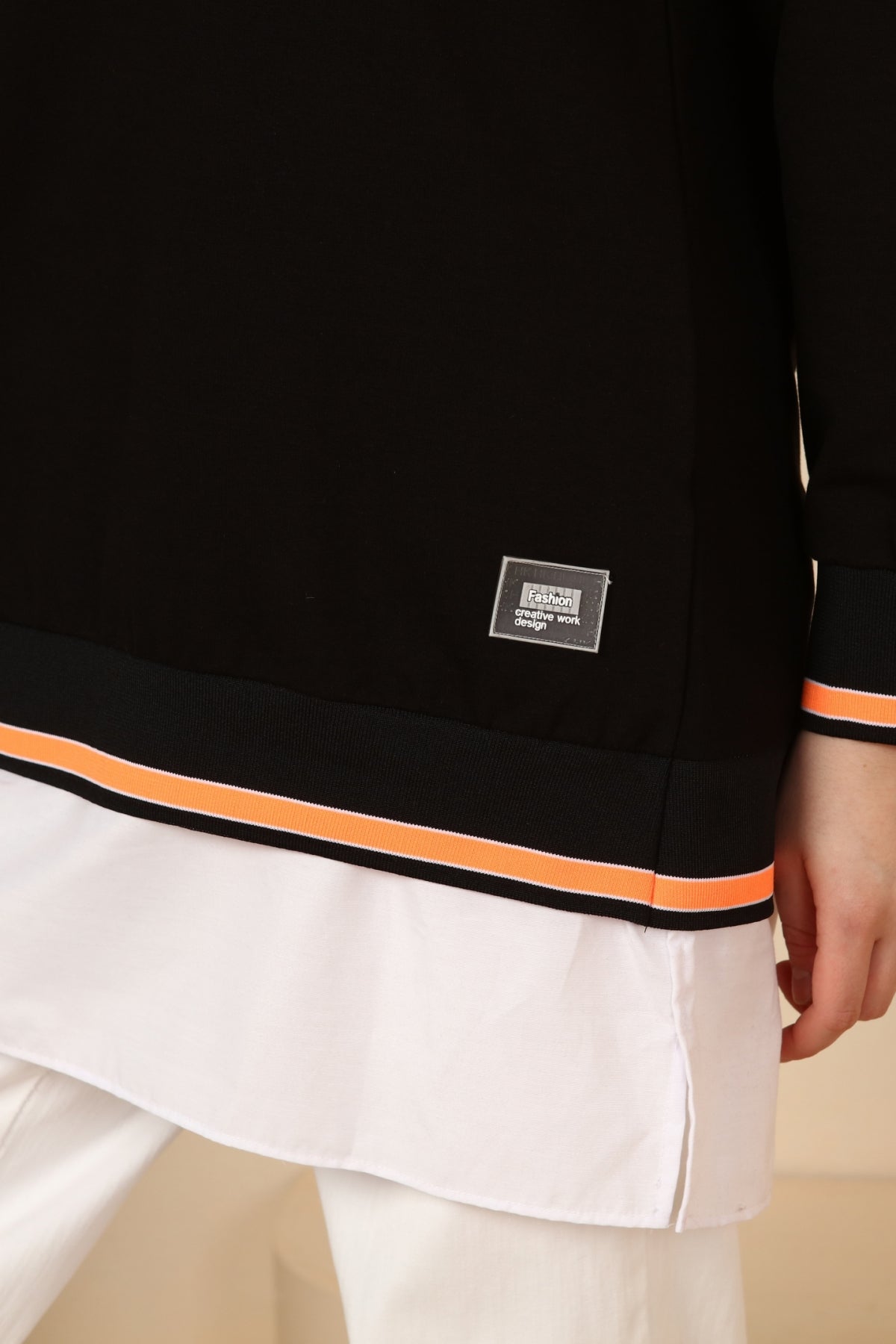 بلوزة يومية -أسود