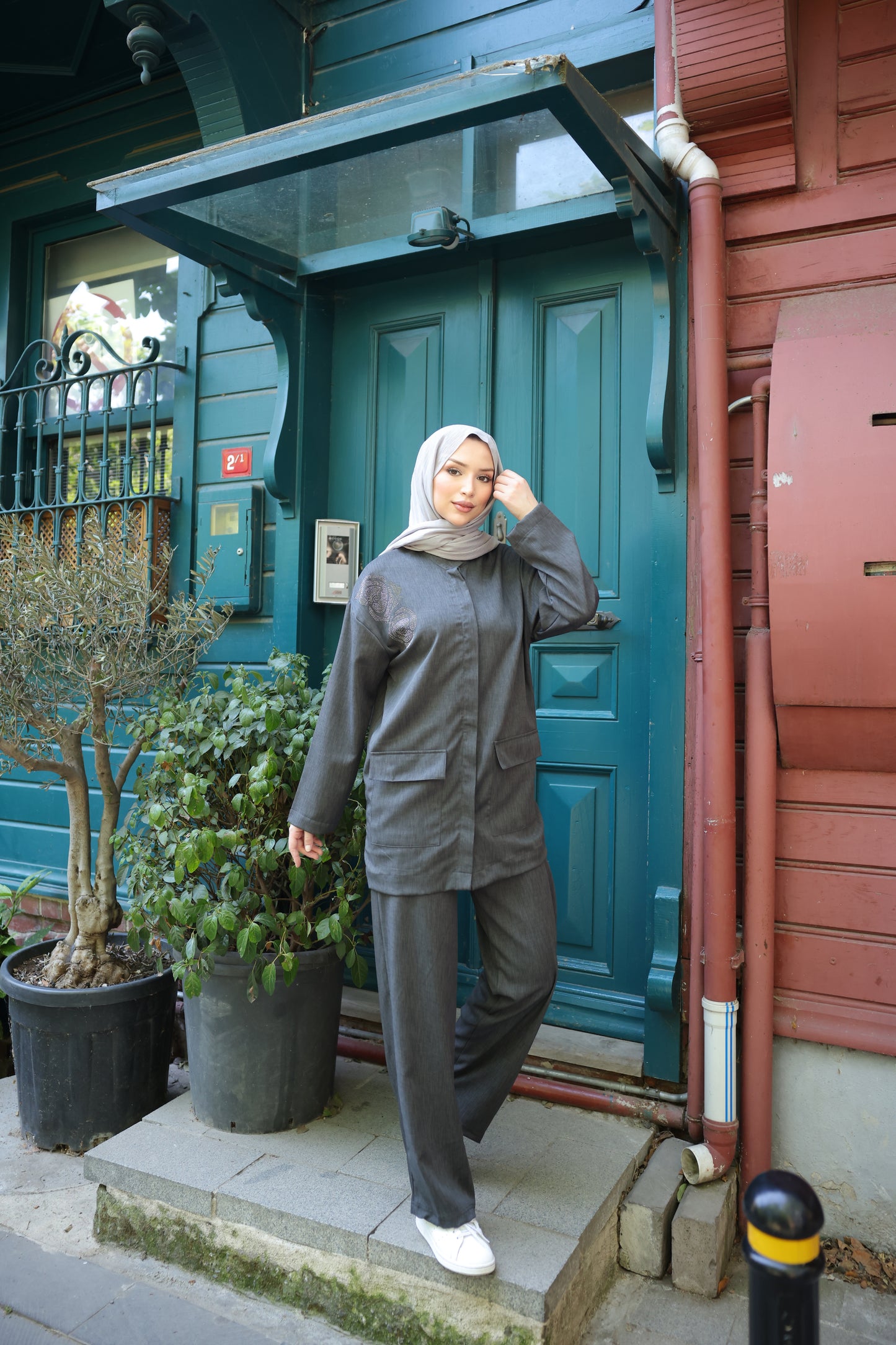 Silver Takim - Charcoal