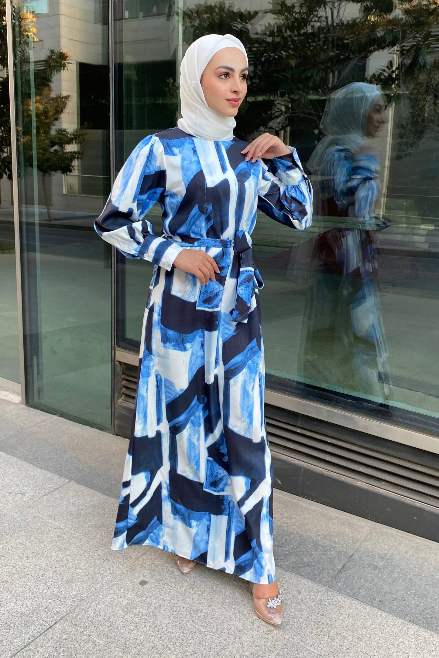 فستان بنقشة عصرية  - أزرق