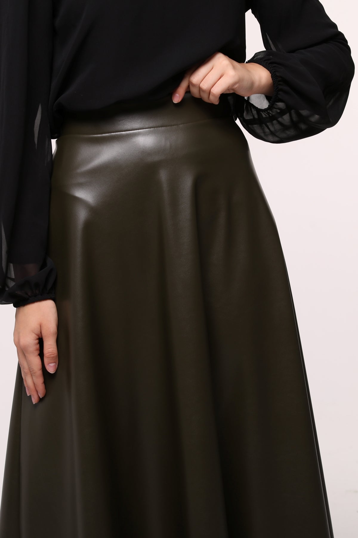 Leather skirt - ETK002- Olive
