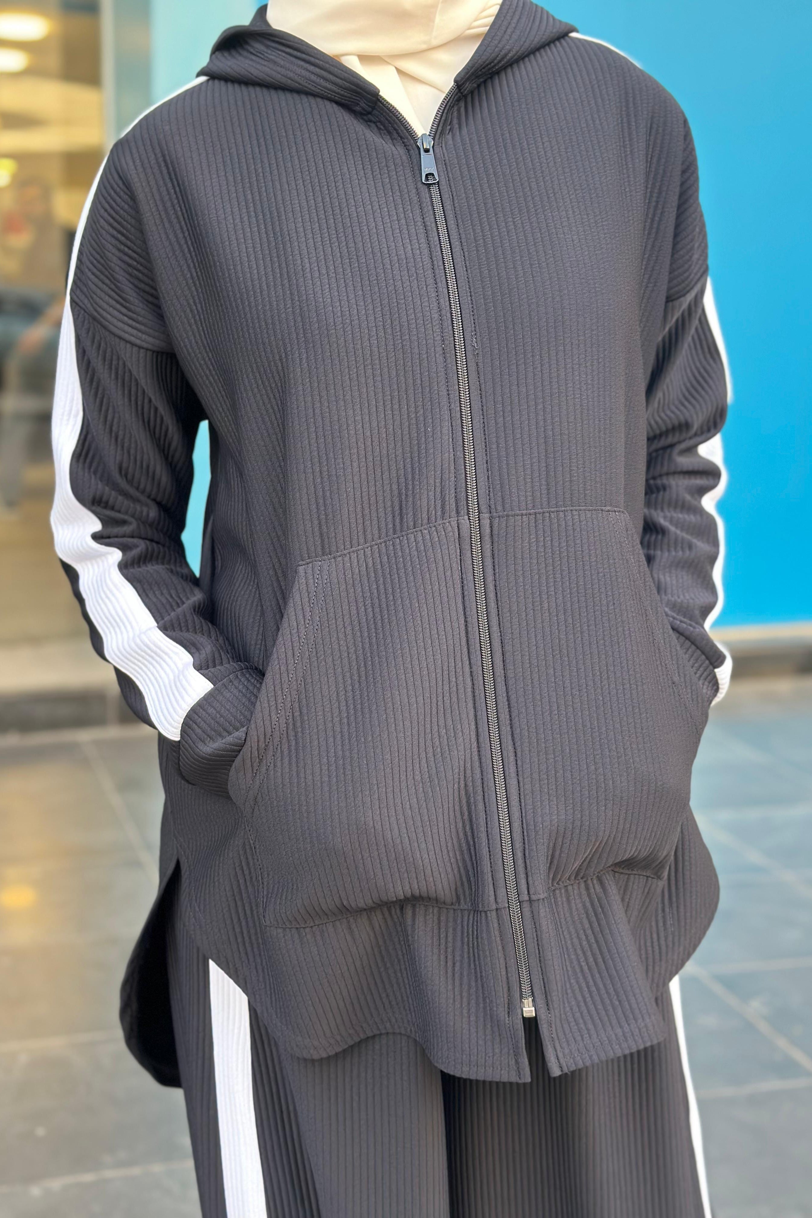 Kangaroo Takim - Black